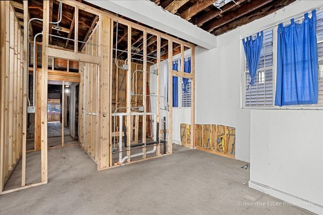 3636 N Ashland Avenue, Chicago, IL 60613