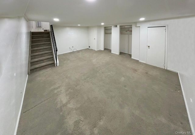 200 Hilton Avenue 66, Hempstead, NY 11550