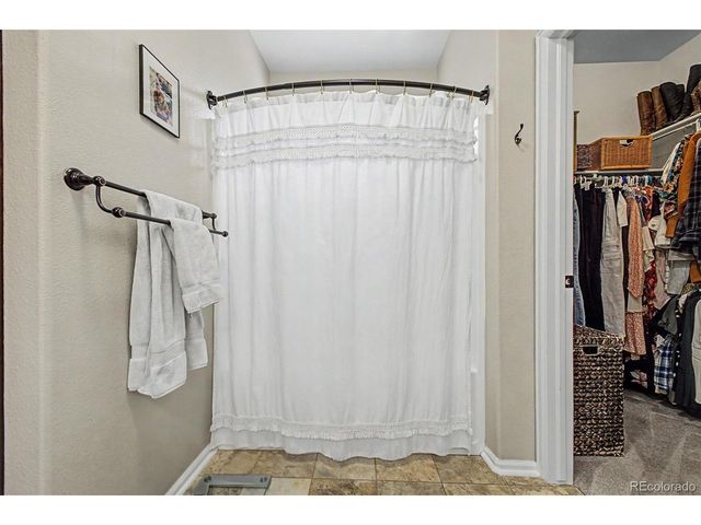 5194 S Shawnee St, Aurora, CO 80015