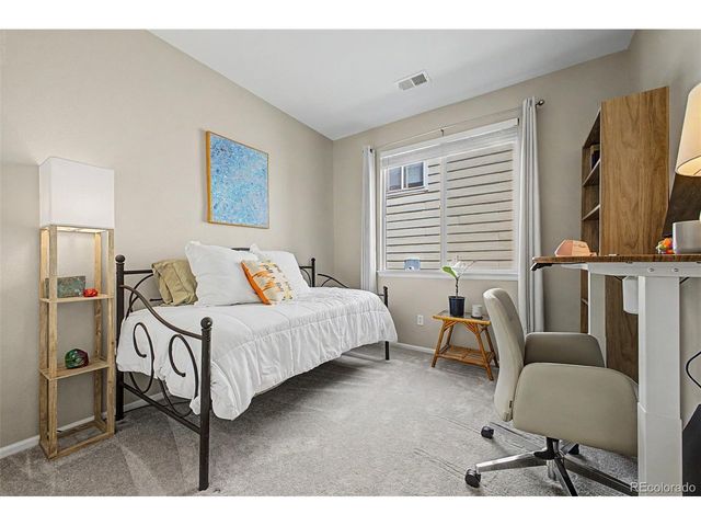 5194 S Shawnee St, Aurora, CO 80015