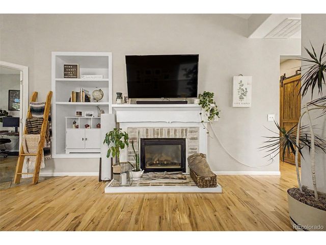 5194 S Shawnee St, Aurora, CO 80015