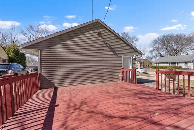 2120 Van Wie Avenue, Rockford, IL 61103