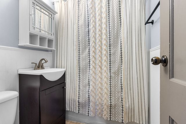 2120 Van Wie Avenue, Rockford, IL 61103