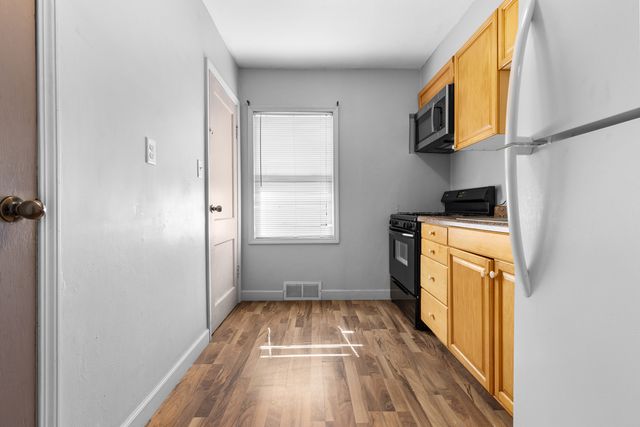 2120 Van Wie Avenue, Rockford, IL 61103