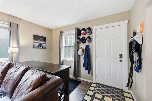 3105 W Rosamond Ave, Spokane, WA 99224