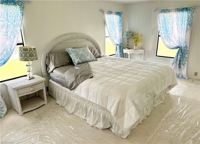 26287 Queen Mary LN, Bonita Springs, FL 34135