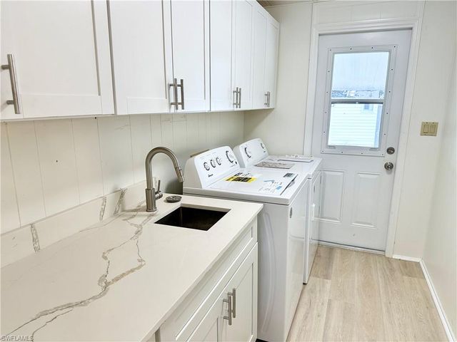 26287 Queen Mary LN, Bonita Springs, FL 34135