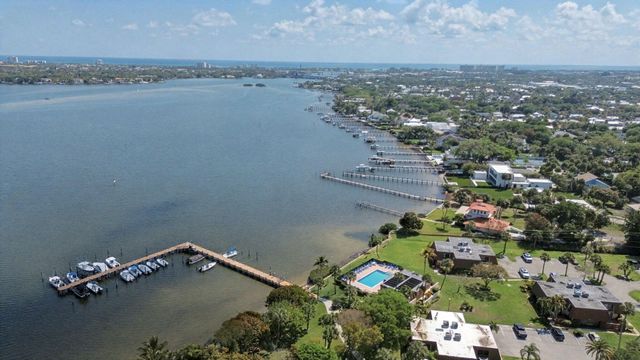 825 Center Street 12a, Jupiter, FL 33458