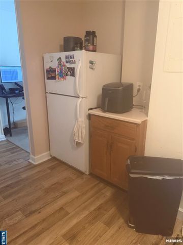 3061 Edwin 5j, Fort Lee, NJ 07024