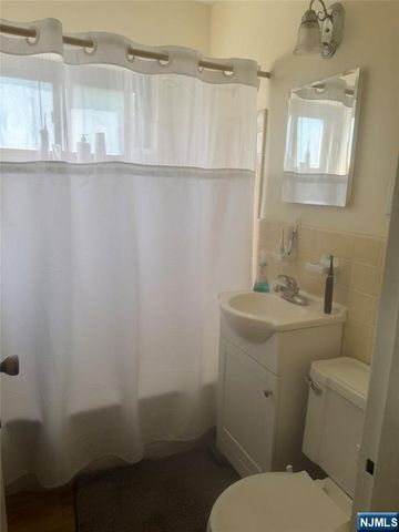 3061 Edwin 5j, Fort Lee, NJ 07024