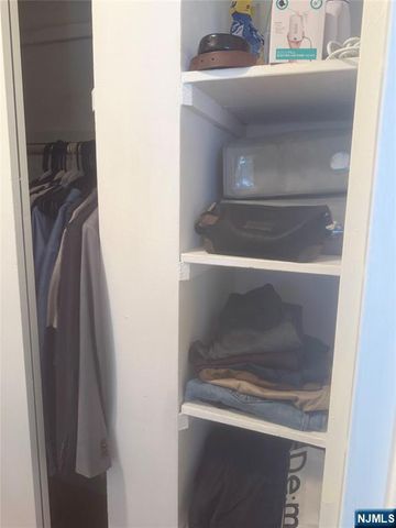 3061 Edwin 5j, Fort Lee, NJ 07024