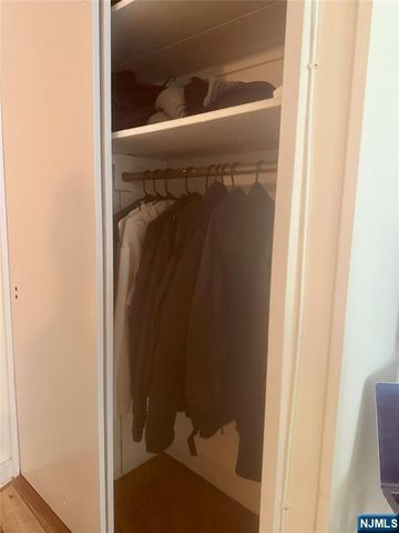 3061 Edwin 5j, Fort Lee, NJ 07024