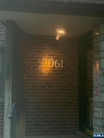 3061 Edwin 5j, Fort Lee, NJ 07024