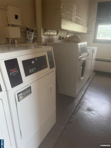 3061 Edwin 5j, Fort Lee, NJ 07024