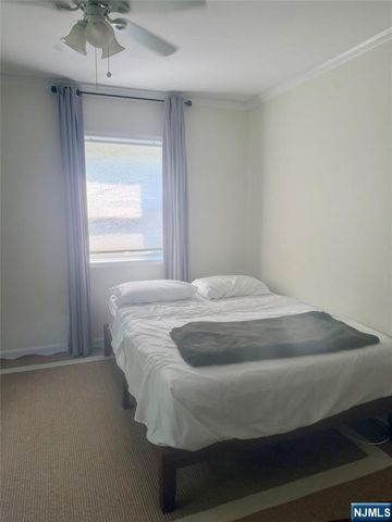 3061 Edwin 5j, Fort Lee, NJ 07024