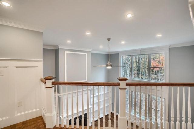 19 Stoney Brook Rd, Hopkinton, MA 01748