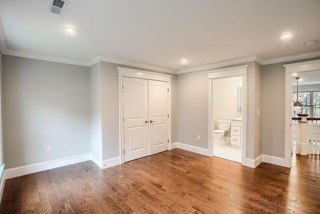 19 Stoney Brook Rd, Hopkinton, MA 01748