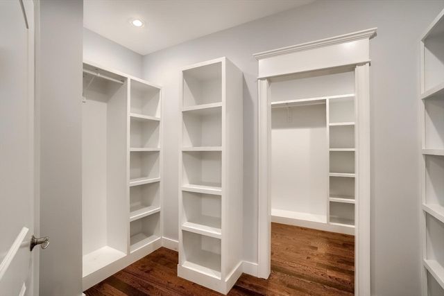 19 Stoney Brook Rd, Hopkinton, MA 01748