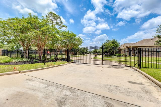 12522 Baldwin Springs Court, Tomball, TX 77377