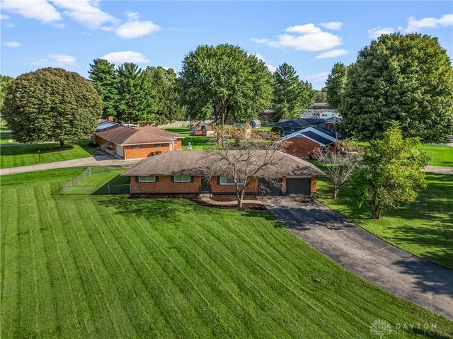 1072 Yellowstone Road, Xenia, OH 45385