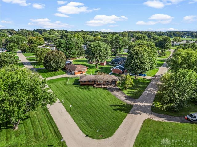 1072 Yellowstone Road, Xenia, OH 45385