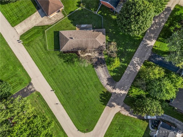 1072 Yellowstone Road, Xenia, OH 45385
