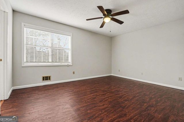 1003 Darvin Lane NW, Kennesaw, GA 30144