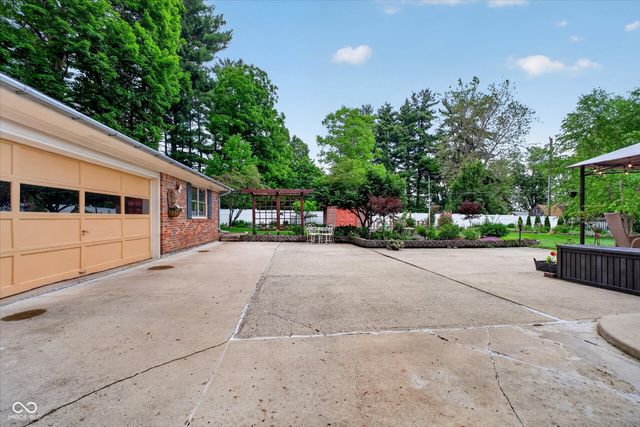 9636 Ruth Drive, Noblesville, IN 46060