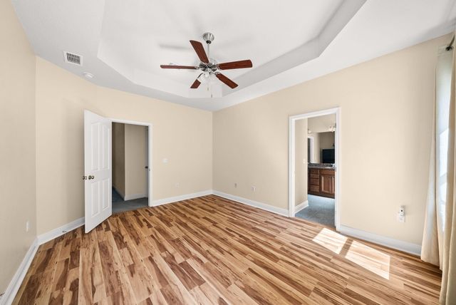 100 Camellia Court, Freeport, FL 32439