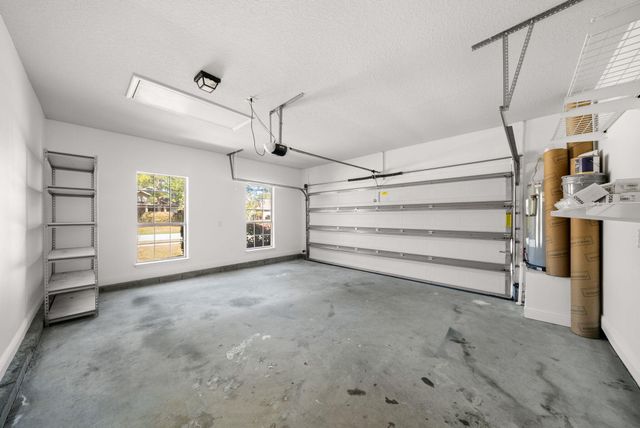 100 Camellia Court, Freeport, FL 32439