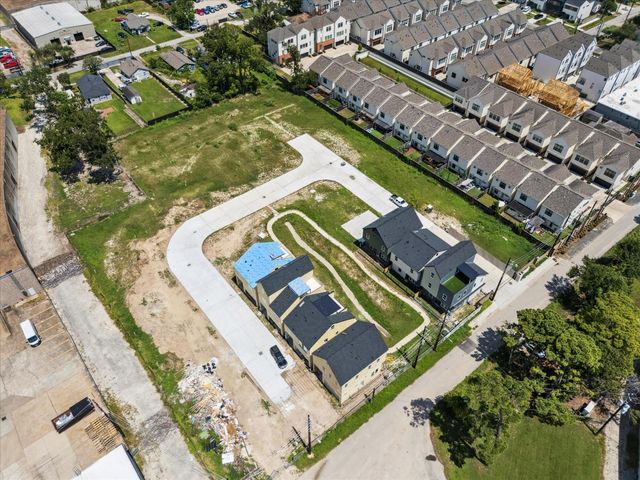 3906 Zina Way, Houston, TX 77018