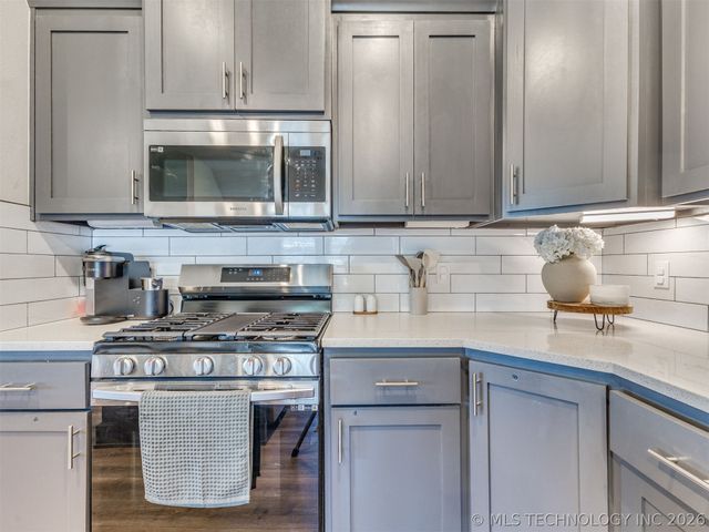 14736 S Maplewood Place, Bixby, OK 74008