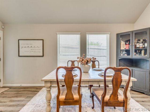 14736 S Maplewood Place, Bixby, OK 74008