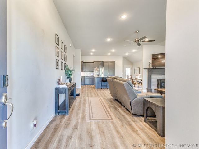 14736 S Maplewood Place, Bixby, OK 74008