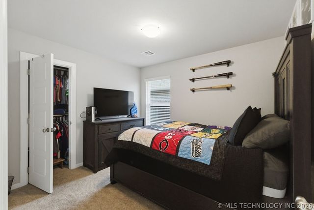 14736 S Maplewood Place, Bixby, OK 74008