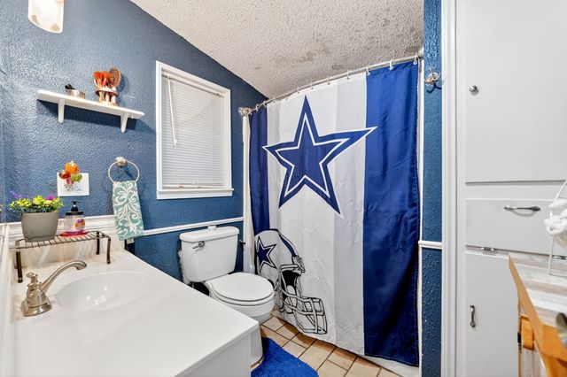 610 Crooked Creek Road, Edgewood, TX 75117