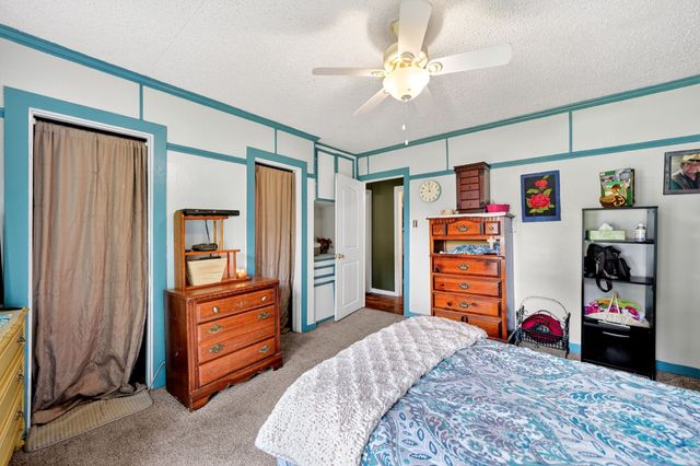 610 Crooked Creek Road, Edgewood, TX 75117