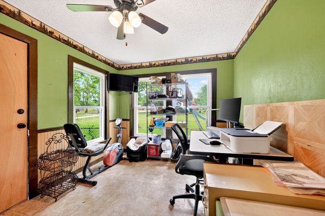 610 Crooked Creek Road, Edgewood, TX 75117