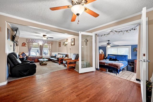 610 Crooked Creek Road, Edgewood, TX 75117