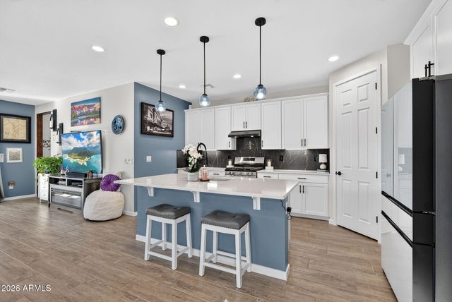 17593 W BLUE SKY Drive, Surprise, AZ 85387