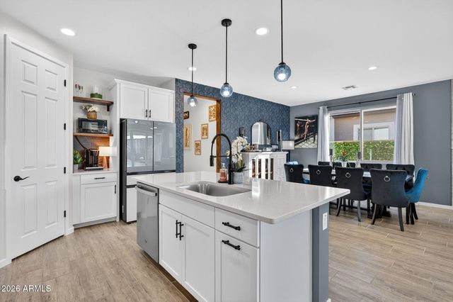 17593 W BLUE SKY Drive, Surprise, AZ 85387