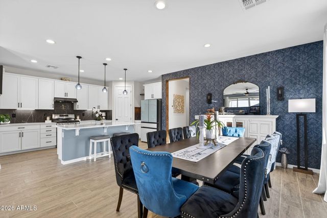 17593 W BLUE SKY Drive, Surprise, AZ 85387