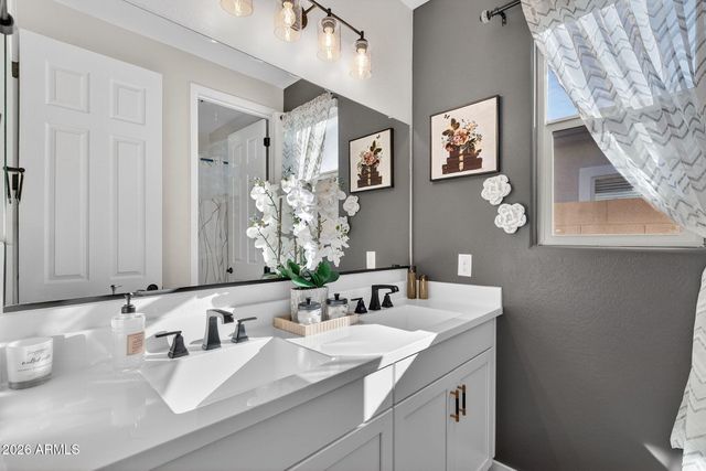 17593 W BLUE SKY Drive, Surprise, AZ 85387