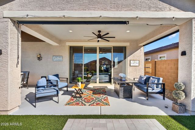 17593 W BLUE SKY Drive, Surprise, AZ 85387