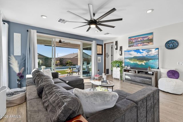 17593 W BLUE SKY Drive, Surprise, AZ 85387