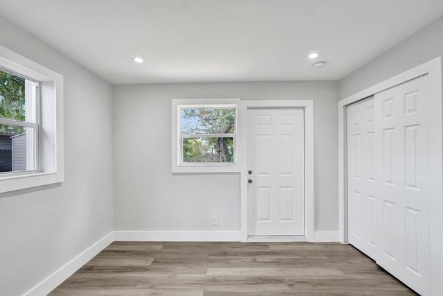 5601 SW 36th Court, Davie, FL 33314