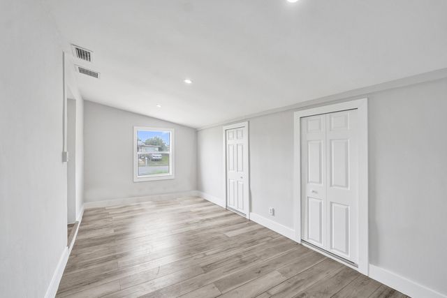 5601 SW 36th Court, Davie, FL 33314