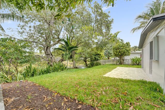 5601 SW 36th Court, Davie, FL 33314
