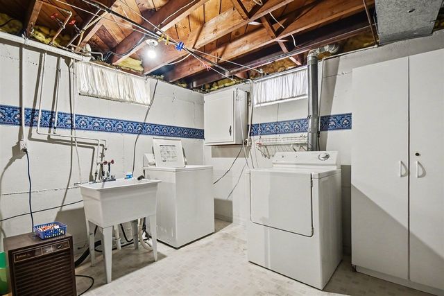 922 Blanchard Street, Wyoming, MI 49509