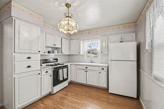 922 Blanchard Street, Wyoming, MI 49509